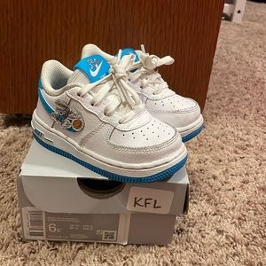 Space Jam Nike Force 1